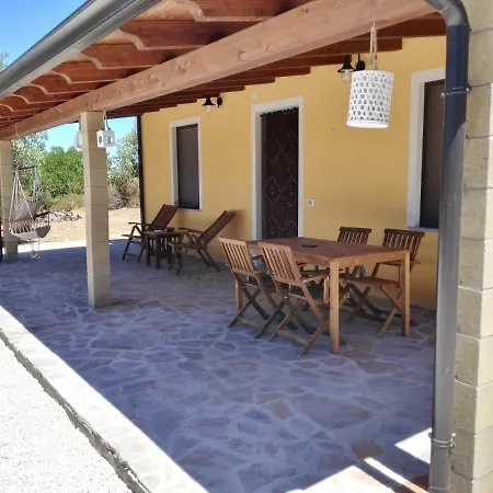 Casa Del Cervo بيت للعطل *